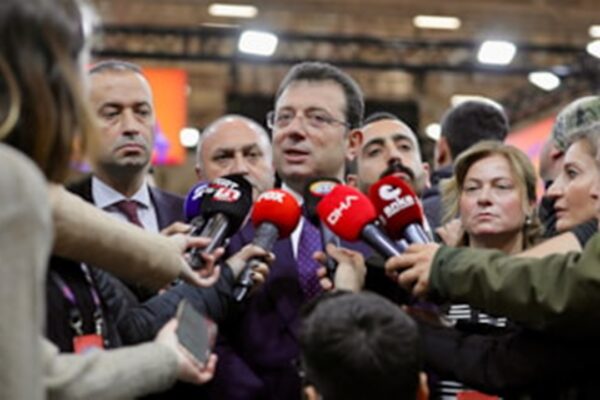 İmamoğlu: Farklı Partilerden Adaylarla Çoklu İstanbul Yarışı Olacak
