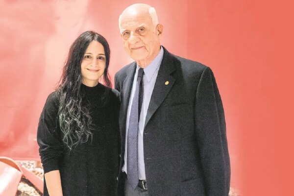 İnan Kıraç Kızı İpek Kıraç’ı Evlatlıktan Reddetti