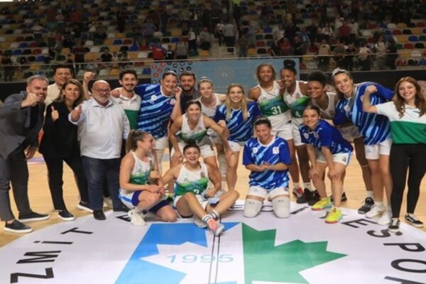 ING Kadınlar Basketbol Süper Ligi’nde İzmit Belediyespor ÇBK Mersin’i Mağlup Etti