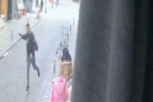 İş Yerine Silahla Ateş Açıldı: 2 Kişi Yaralandı