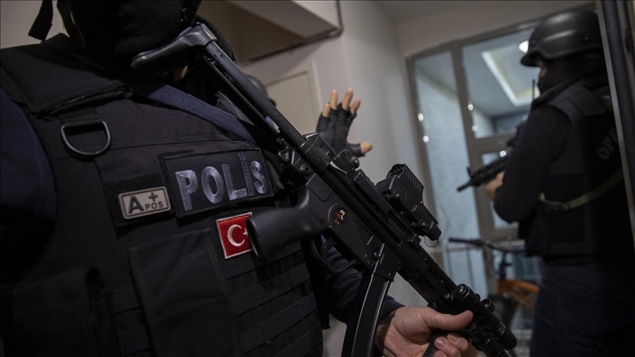 İsrail adına casusluk yapan 33 kişi gözaltına alındı