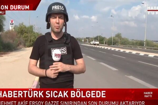 İsrail Polisi Gazeteci Mehmet Akif Ersoy’a Müdahale Etti