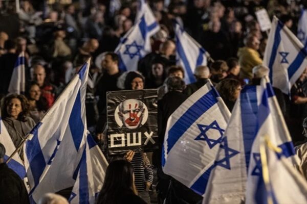 İsrailliler, Netanyahu’yu Protesto Ediyor