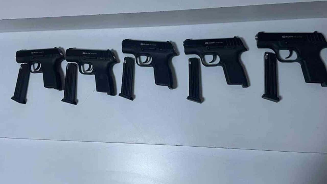 İstanbul ataşehirde silah kaçakçılarına darbe 3 tutuklama