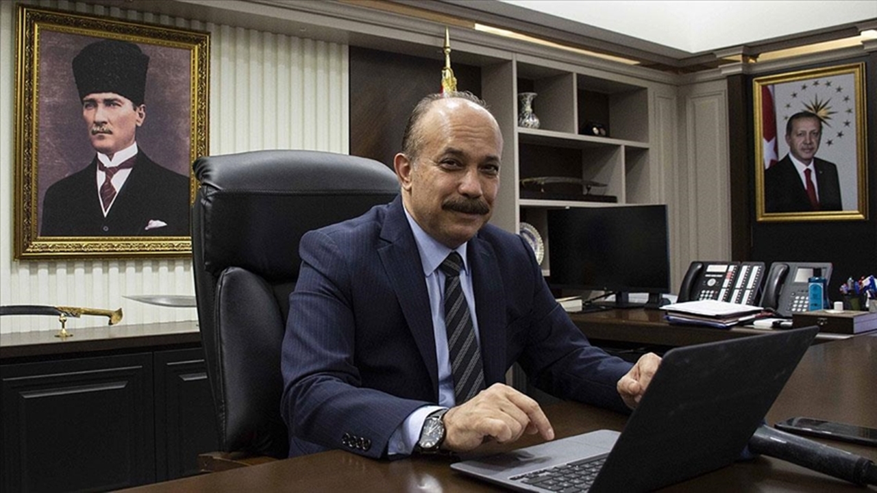İstanbul Emniyet Müdürü Zafer Aktaş, AA’nın “Yılın Kareleri” Oylamasına Katıldı