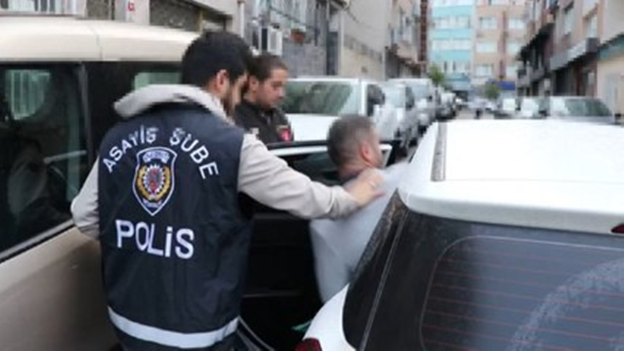 İstanbul emniyeti turistleri hedef alan suç Şebekesini Çökertti