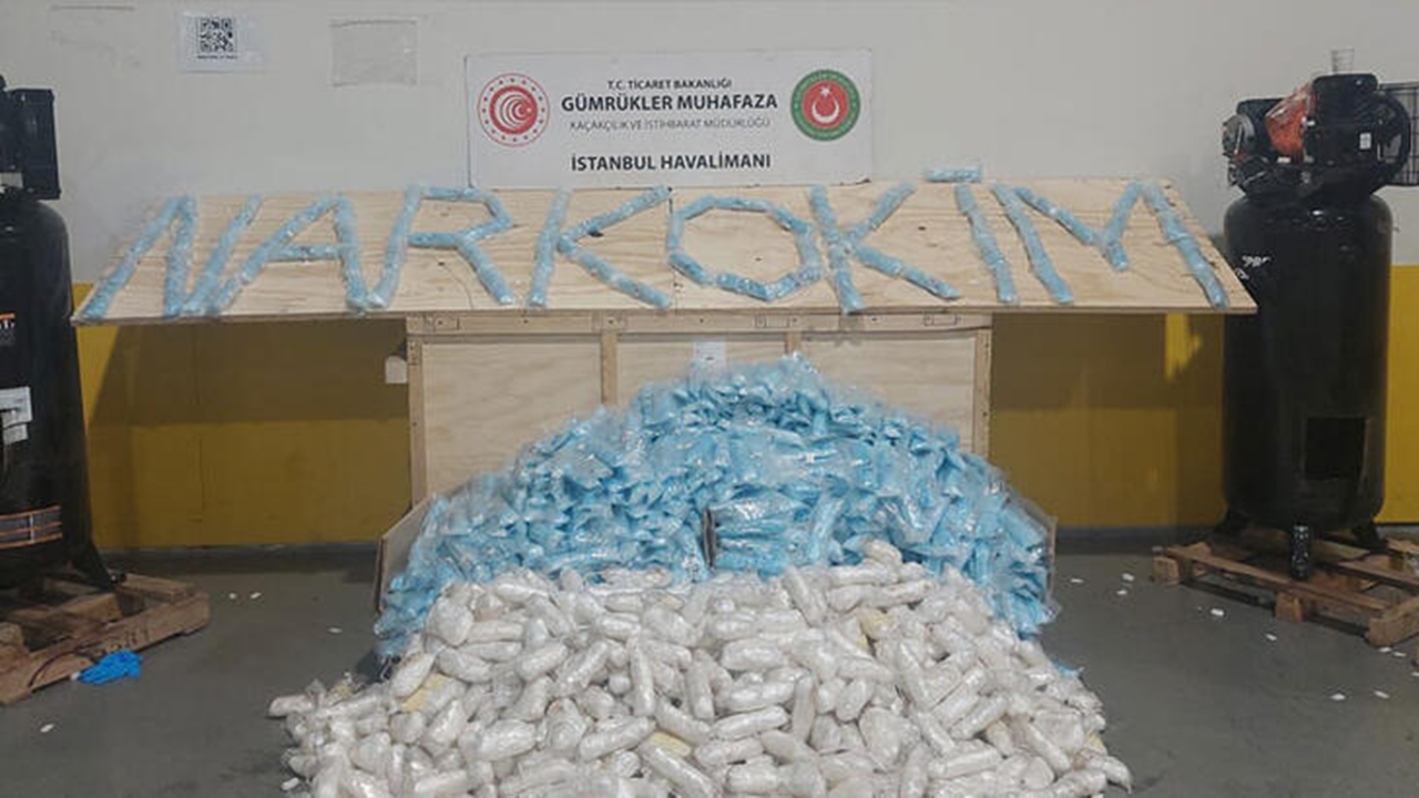İstanbul havalimanında 427 kilo metamfetamin ele geçirildi