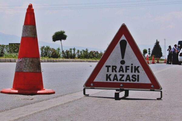 İstanbul TEM Otoyolu’nda İki Kaza Birden