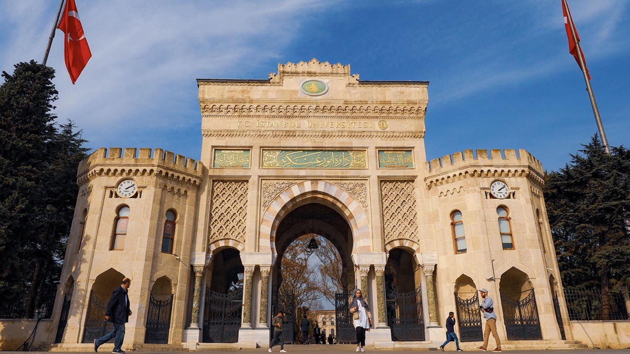 İstanbul Üniversitesi 2023-2024 akademik yıl açılış töreni