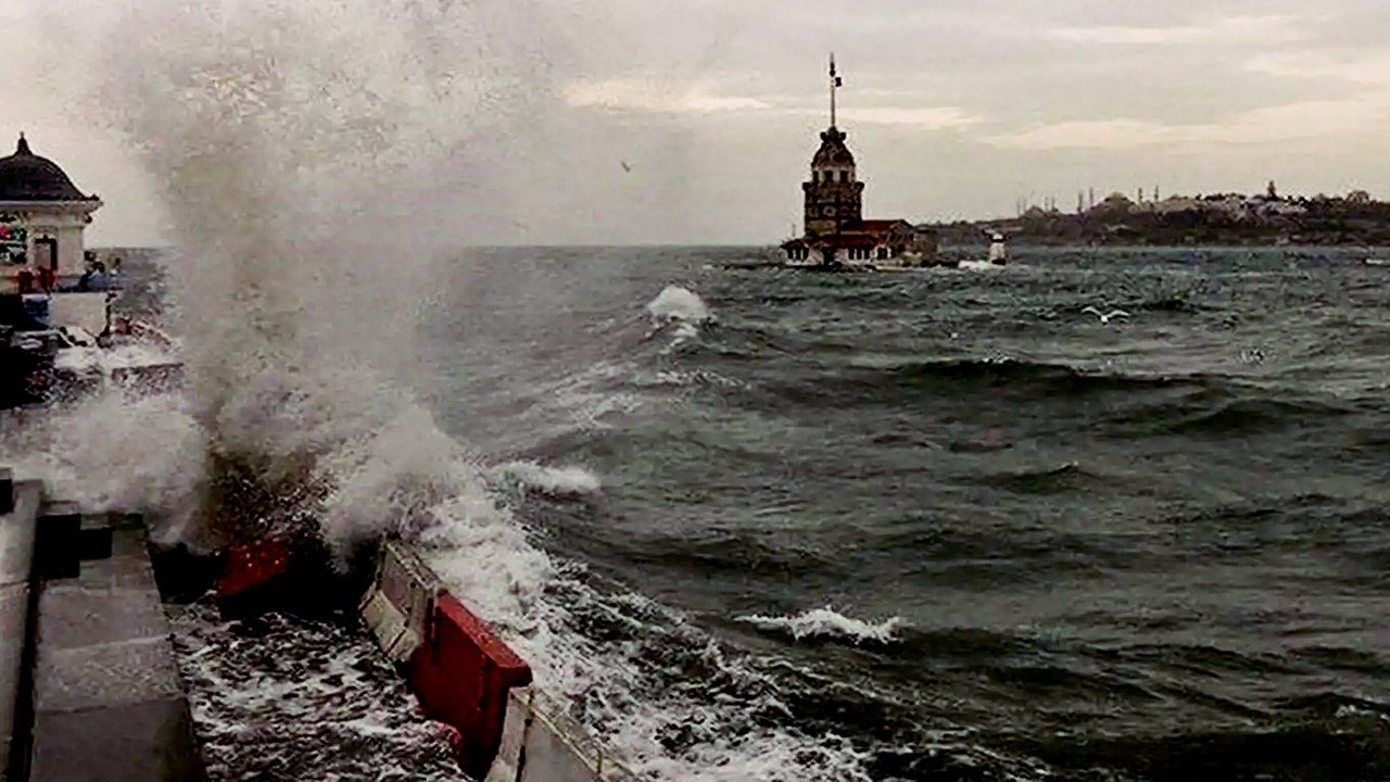 İstanbul valiliği fırtına uyarısı yaptı