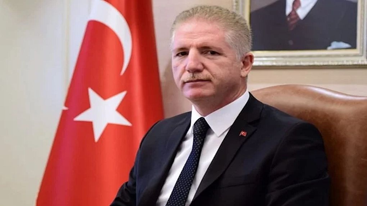 İstanbul valisi davut gülden 29 ekim cumhuriyet bayramı mesajı