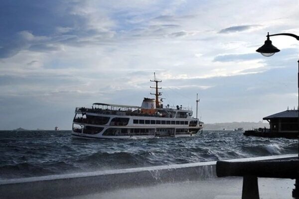İstanbul’da Bazı Vapur Seferlerine Hava Engeli