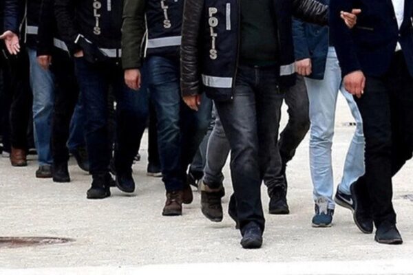 İstanbul’da FETÖ “Gaybubet Evleri” Operasyonu