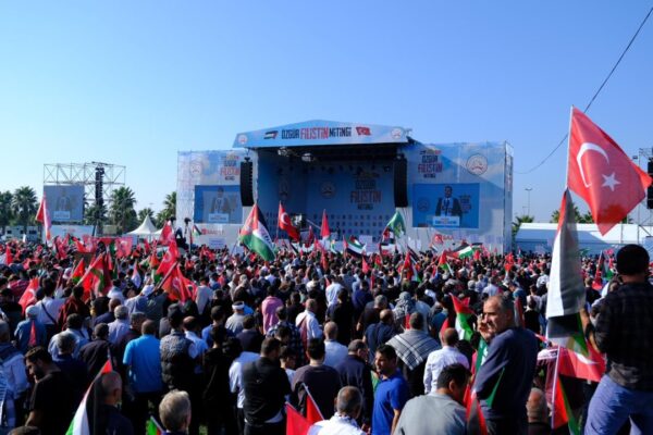 İstanbul’da Özgür Filistin Mitingi: Bu Sadece Filistinle Suriye İle İlgili Bir Mesele Değil