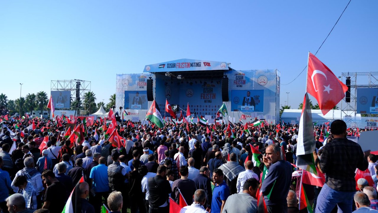 İstanbulda Özgür filistin mitingi bu sadece filistinle suriye İle İlgili bir mesele değil