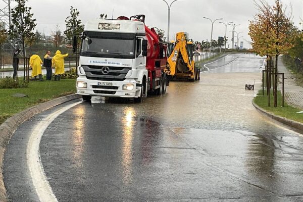 İstanbul’da Sağanak Etkisini Sürdürüyor