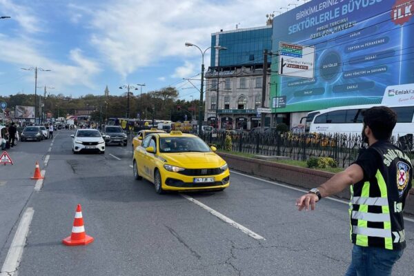 İstanbul’da Taksicilere Denetim Yapıldı