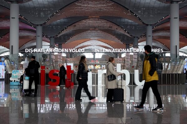 İstanbul’daki Havalimanları Yolcu Sayısını Artırdı