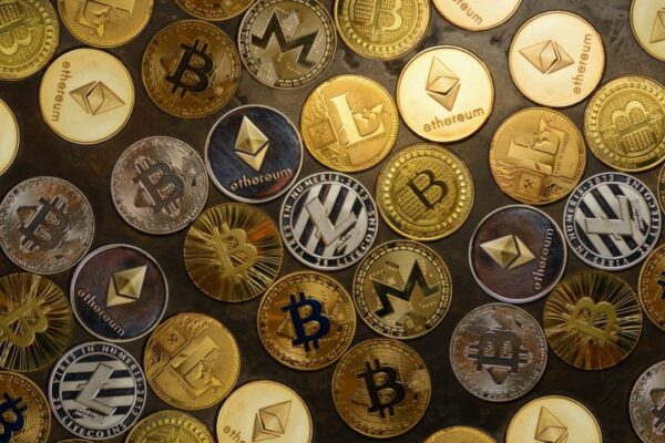 İşte Güne Damga Vuran Altcoinler: Liste Kabarık