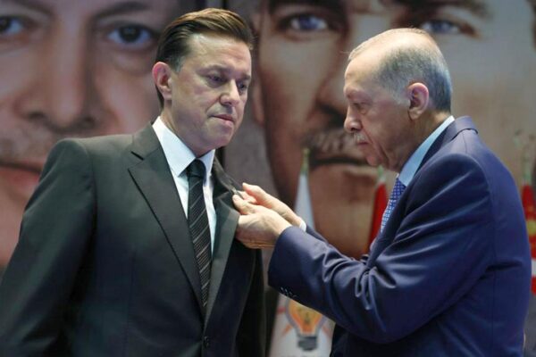 İyi Parti’den İstifa Eden Nebi Hatipoğlu AK Parti’ye Katıldı!