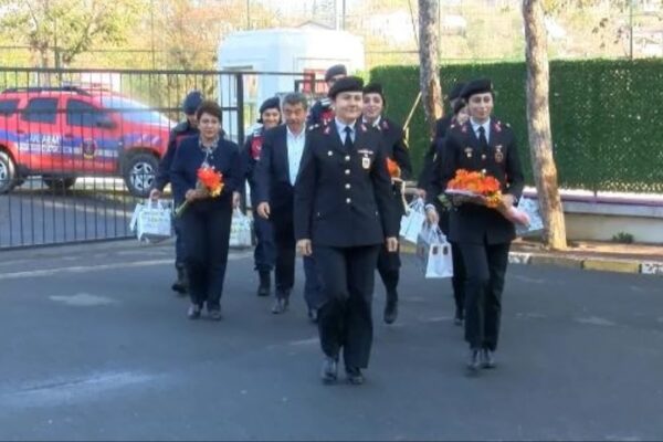 Jandarma Ekipleri Öğretmenleri Ziyaret Etti