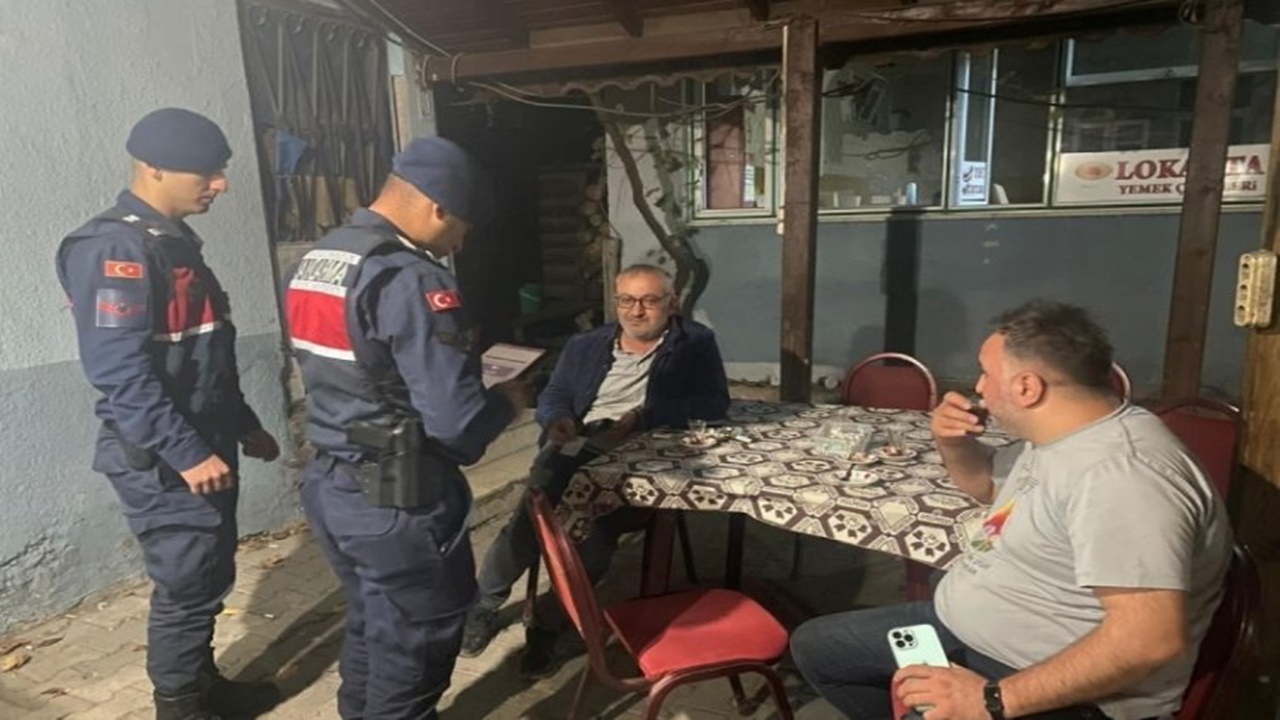 jandarma ekipleri yasa dışı bahis ve kumar operasyonu gerçekleştirdi