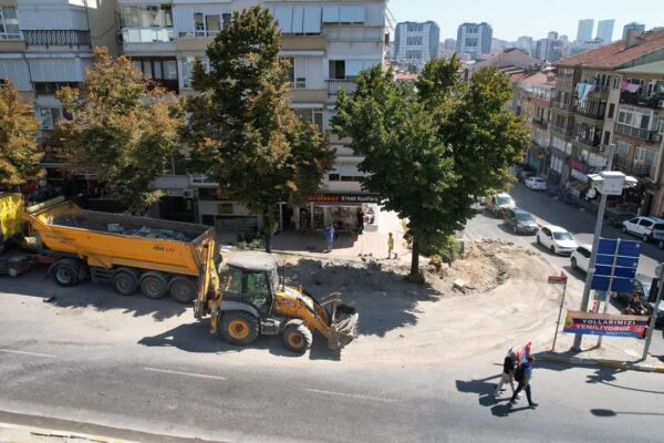 Kadıköy Acıbadem Caddesi’nde Yenileme Çalışmaları Başladı