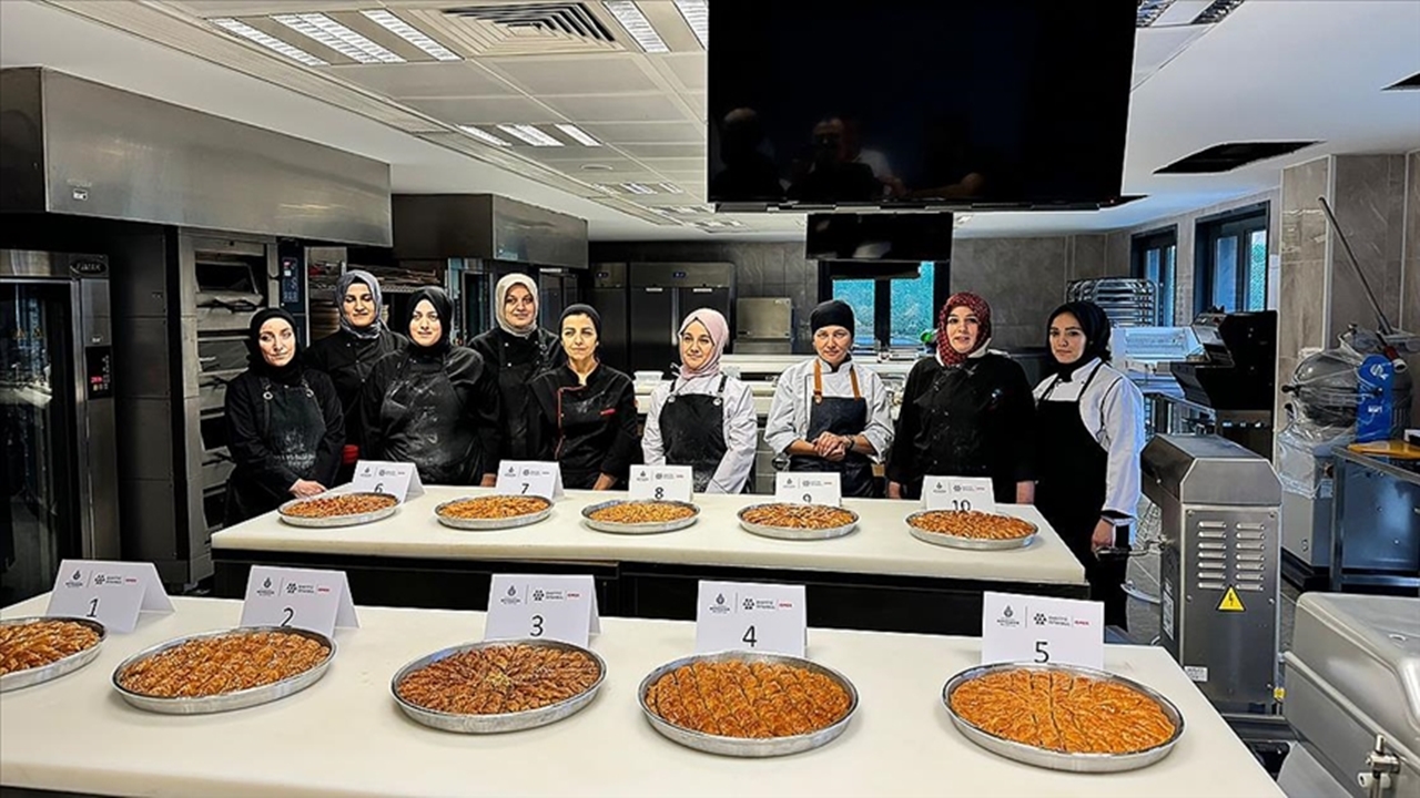 kadın ustalardan en İyi baklava yarışı