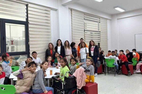 Kadın Ve Gençlik Merkezi’nde Roman Ailelerin Çocuklarına Yönelik Eğitimler Devam Ediyor