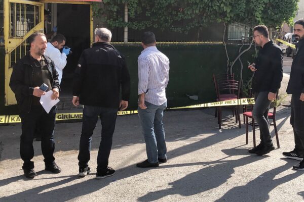 Kahvehanede Silahlı Saldırı: Bir Kişi Hayatını Kaybetti