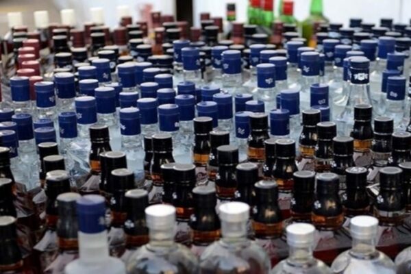 Kapaklı’da 143 Şişe Kaçak İçki Ele Geçirildi