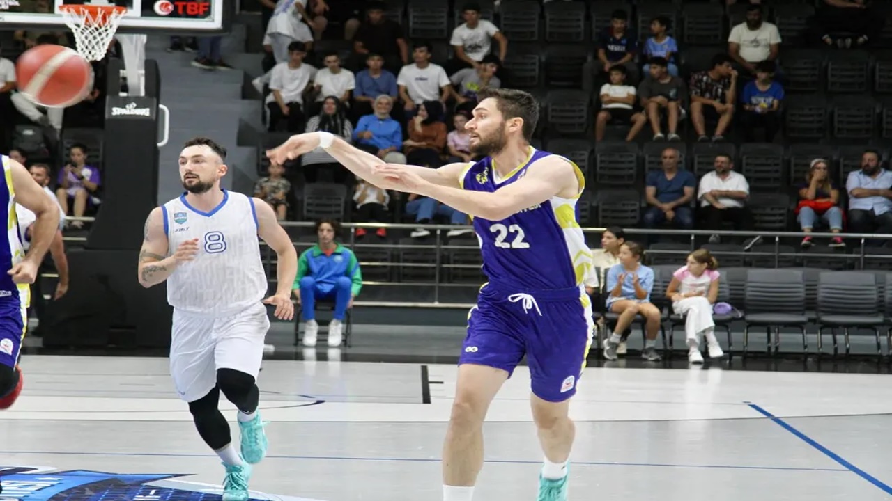 kapaklıspor 108-104 skorla ankaragücünü mağlup etti