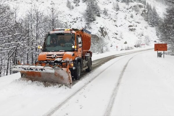 Kar Nedeniyle Kapanan 25 Köy Yolu Açıldı