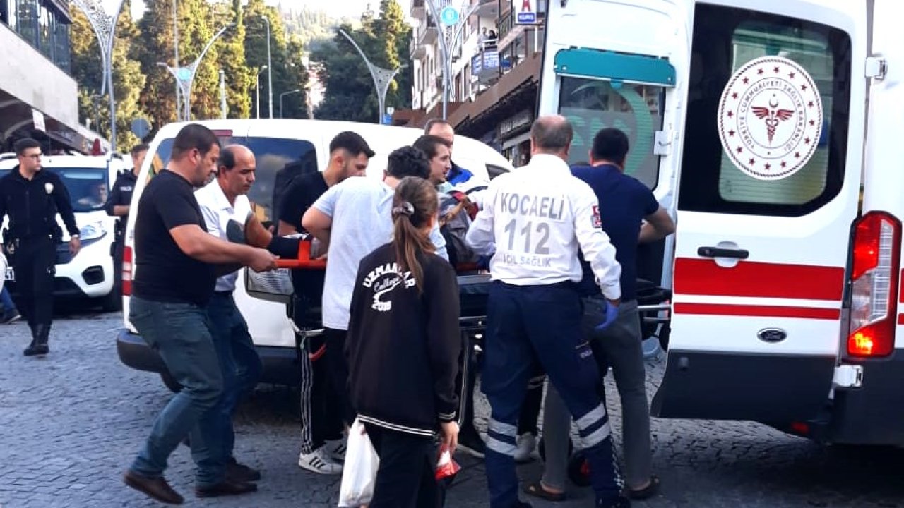 karamürselde hafif ticari araç yayaya Çarptı