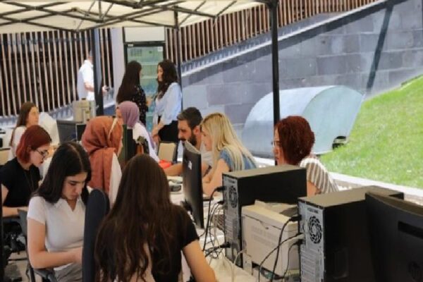 KAYMEK’ten üniversite adaylarına tam takviye
