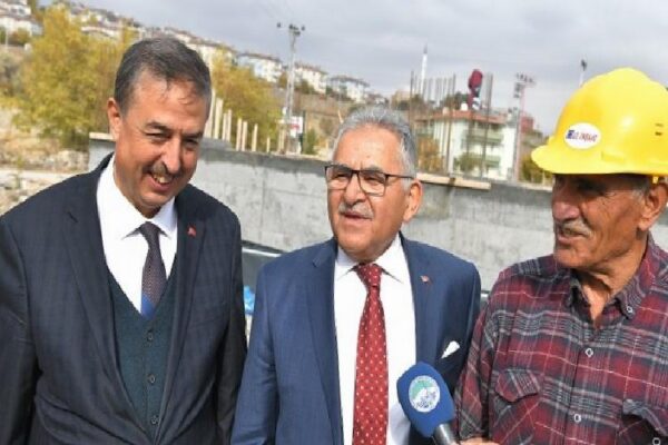 Kayseri Büyükşehir’den ‘Yeşilhisar’a havuz muştusu