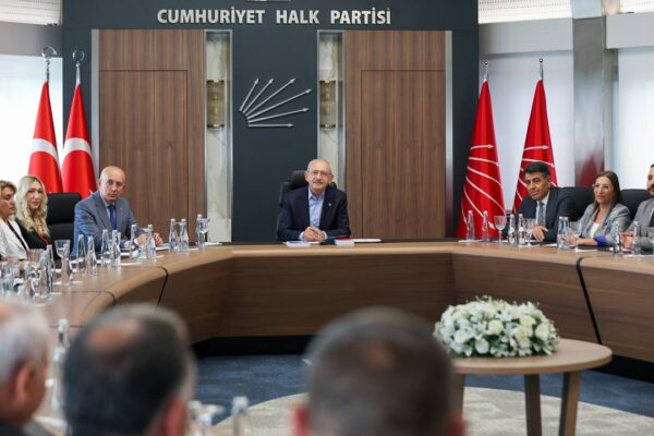 Kemal Kılıçdaroğlu Yeni Ankara İl Başkanı Erkol Ve Yönetimini Kabul Etti