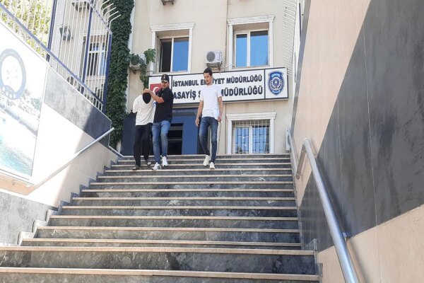 Kendine Kamu Görevlisi Diyen Dolandırıcı Yakalandı