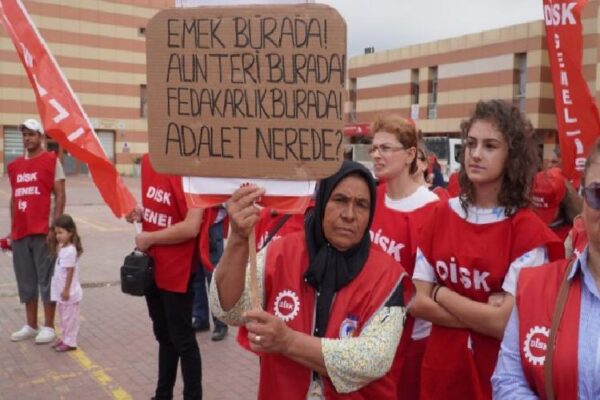 Keşan’da çoluk çocuk ailece haklarını aradı