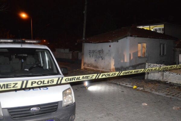 Kırklareli’nde Silahlı Kavga: 2 Kişi Yaralandı