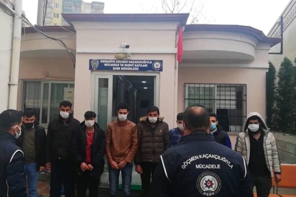 Kırklareli’nde Yasa Dışı Yollarla Ülkeye Giren Göçmenler Yakalandı