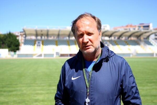 Kırklarelispor Teknik Kadro İle Yollarını Ayırdı