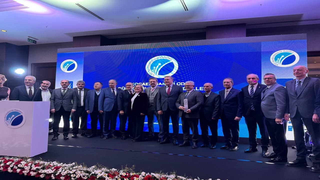 kocaeli sanayi odasında Ödül töreni