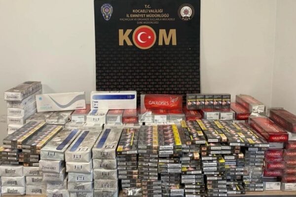 Kocaeli’de 3 Bin 820 Paket Kaçak Sigara Ele Geçirildi
