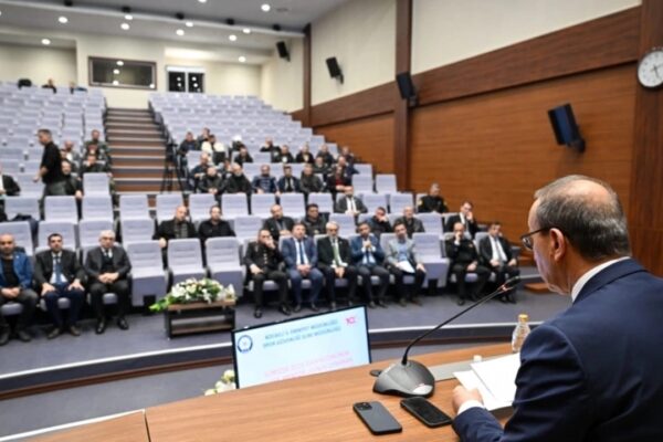 Kocaeli’de Süper Amatör Lig Spor Kulüpleri Değerlendirme Toplantısı Yapıldı