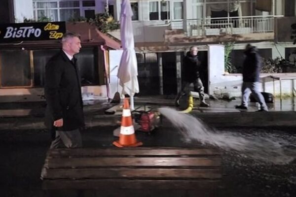 Kocaeli’de Yükselen Deniz Seviyesi Normale Döndü