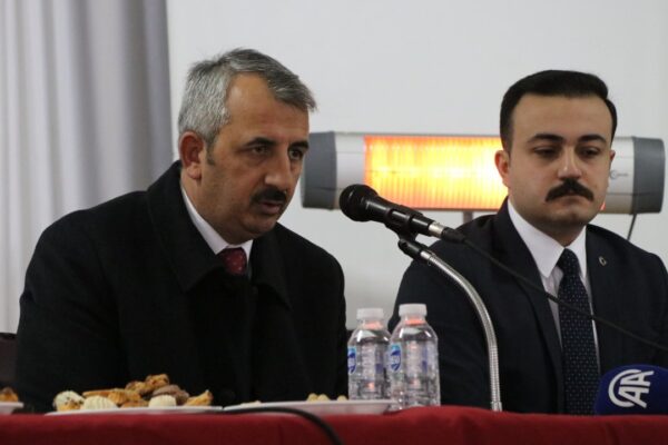 Köy Yolları Sıcak Asfaltla Modern Hale Getirilecek