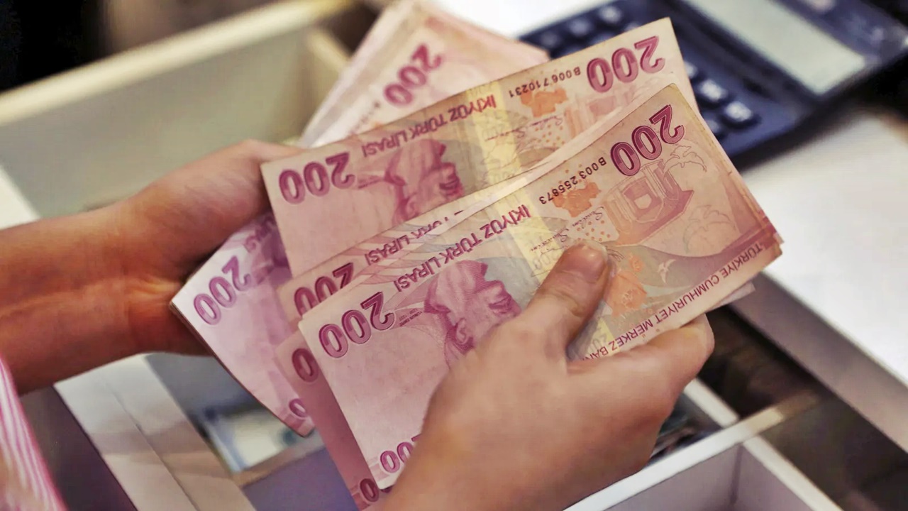 kur korumalı mevduat hesaplarında rekor düşüş devam ediyor