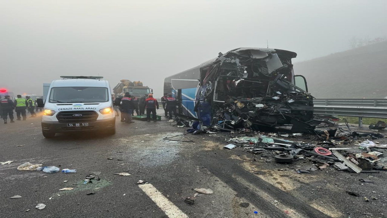 kuzey marmara otoyolunda zincirleme trafik kazası