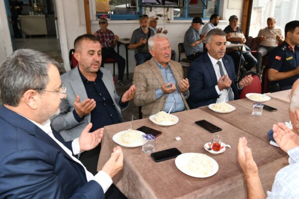 Lapseki’de Kurtuluşun 101. Yılında Merkez Camisi’nde Mevlit Okutuldu